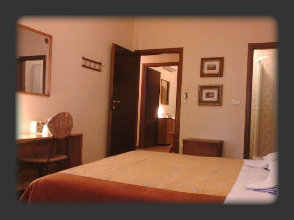 Ca Tron Apartment Next To Rialto Bridge Венеция Номер фото